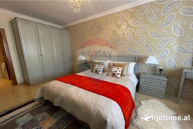 Shtepi me qera 2+1 ne Tirane - 800 Euro