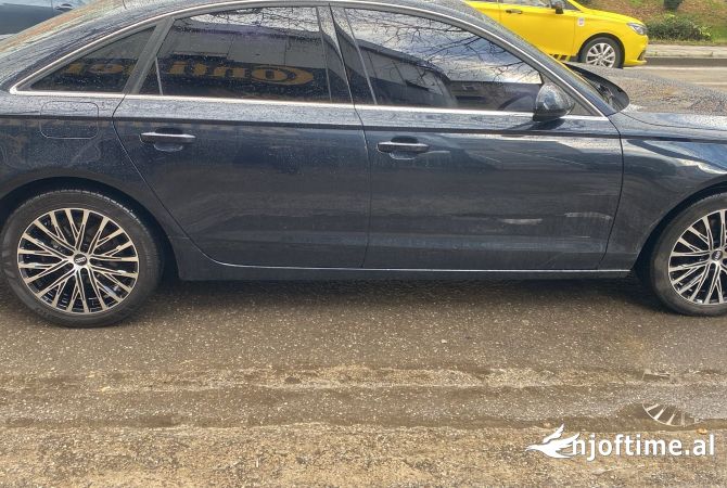 Makina ne shitje ne Tirane - 12,500 Euro