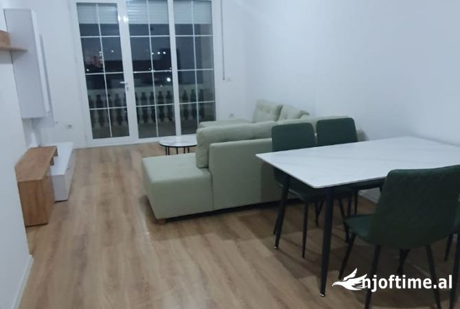 Shtepi me qera 1+1 ne Tirane - 350 Euro