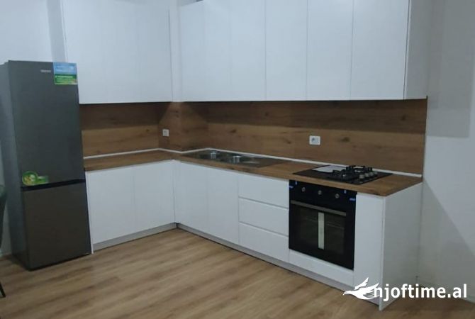 Shtepi me qera 1+1 ne Tirane - 350 Euro