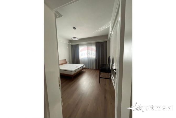 Shtepi me qera 2+1 ne Tirane - 500 Euro