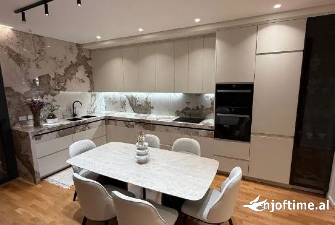 Shtepi ne shitje 3+1 ne Tirane - 416,000 Euro