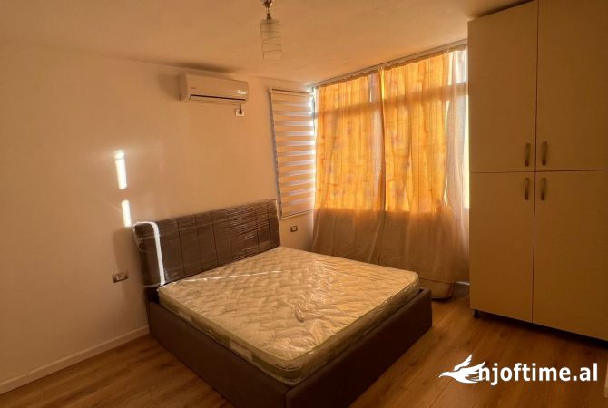 Shtepi me qera 1+1 ne Tirane - 490 Euro