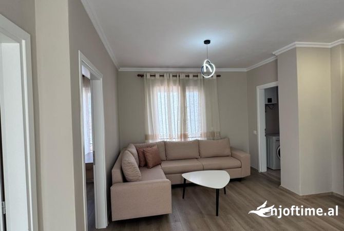 Shtepi me qera 2+1 ne Tirane - 500 Euro