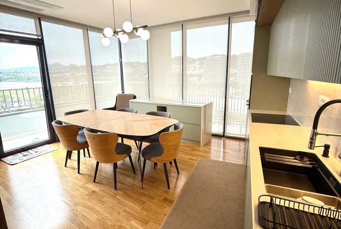 Apartment for sale in Tirana 4+1, Furnished