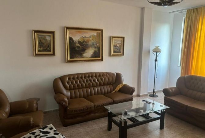 Shtepi me qera 3+1 ne Tirane - 500 Euro
