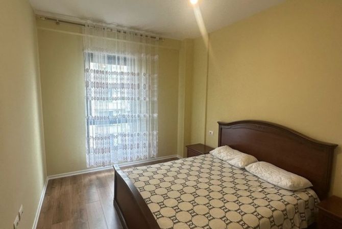 Shtepi me qera 2+1 ne Tirane - 700 Euro
