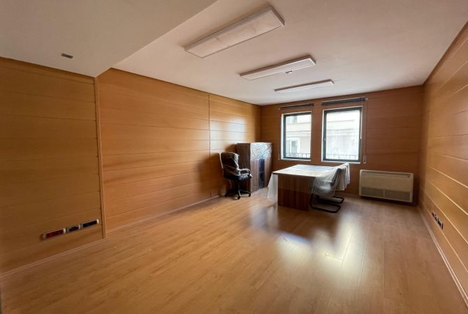 Ambient biznesi me qera 3+1 ne Tirane - 3,500 Euro