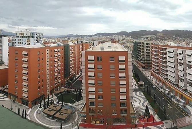 Ambient biznesi me qera 2+1 ne Tirane - 2,001 Euro
