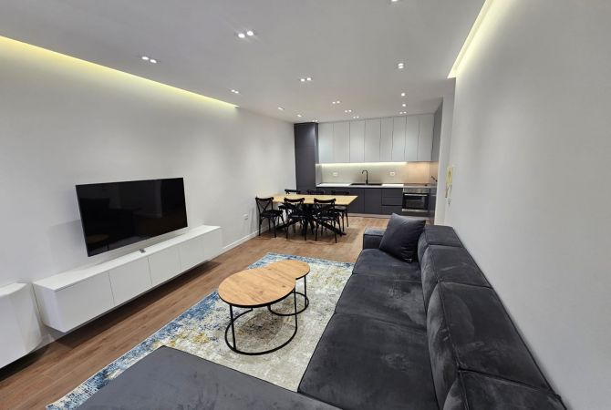 Casa in affitto 2+1 a Tirana - 1,000 Euro