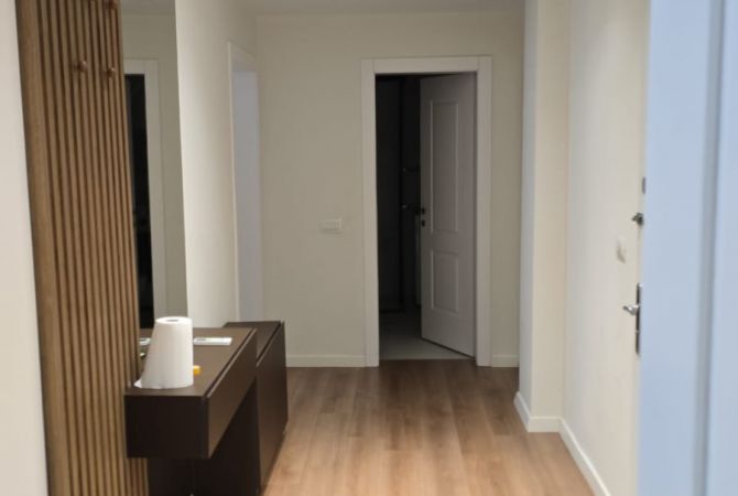 Shtepi me qera Apartament ne Tirane, 2+1, Mobilimi E mobiluar, Pagesa 750  Euro.
