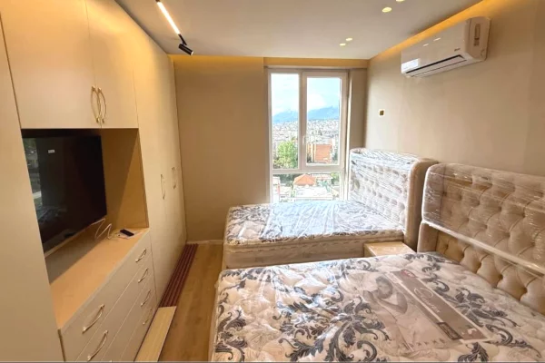 Shtepi ne shitje Apartament ne Tirane, 2+1, Mobilimi E mobiluar, Pagesa 253,000  Euro.