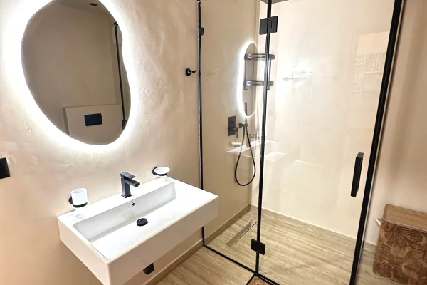 Shtepi me qera Apartament ne Tirane, 1+1, Mobilimi E mobiluar, Pagesa 900  Euro.