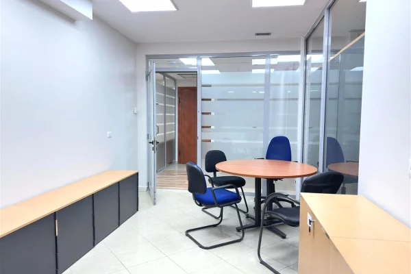 Business Property for Rent 3+1 in Tirana - 19,000 Euro