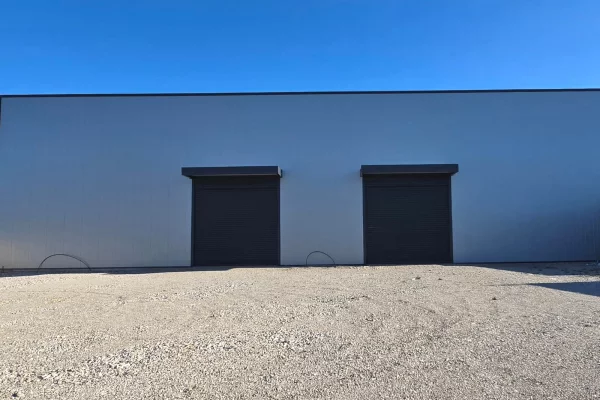 Business Property for Rent 4+1 in Tirana - 4,000 Euro