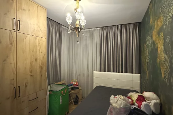 Shtepi ne shitje Apartament ne Tirane, 3+1, Mobilimi E mobiluar, Pagesa 390,000  Euro.