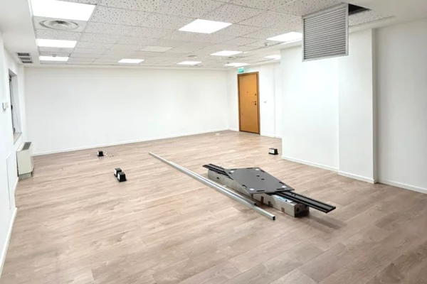 Business Property for Rent 3+1 in Tirana - 9,150 Euro