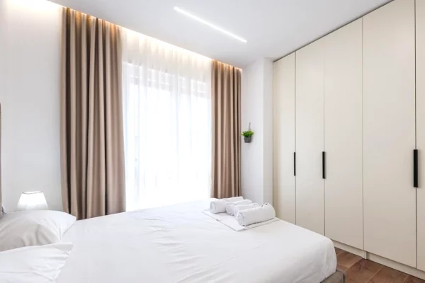 Shtepi me qera Apartament ne Tirane, 1+1, Mobilimi E mobiluar, Pagesa 700  Euro.