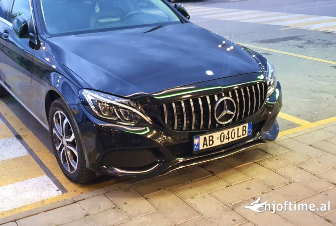 Makina ne shitje  ne Tirane - 19,500 Euro