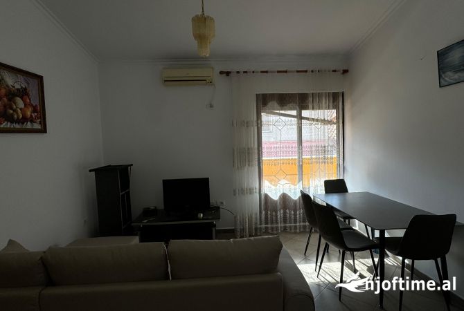 Shtepi me qera 1+1 ne Tirane - 500 Euro