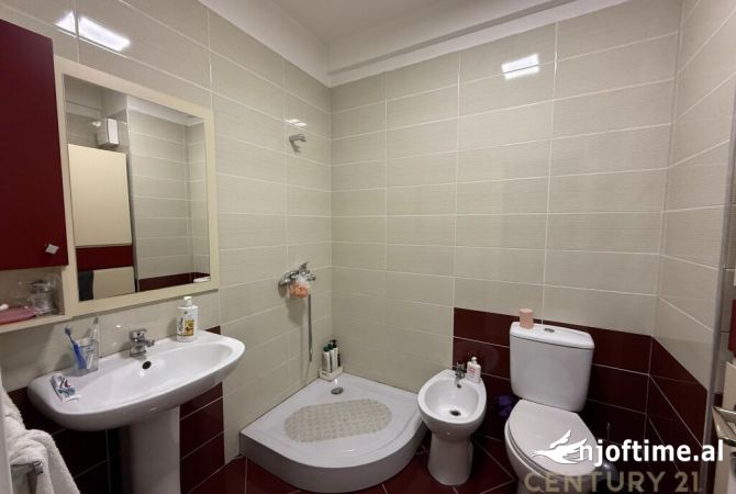 Shtepi me qera Apartament ne Tirane, 1+1, Mobilimi E mobiluar, Pagesa 600  Euro.