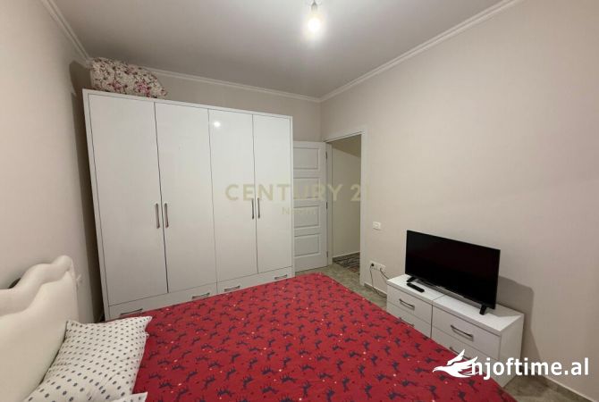Shtepi me qera 2+1 ne Tirane - 650 Euro