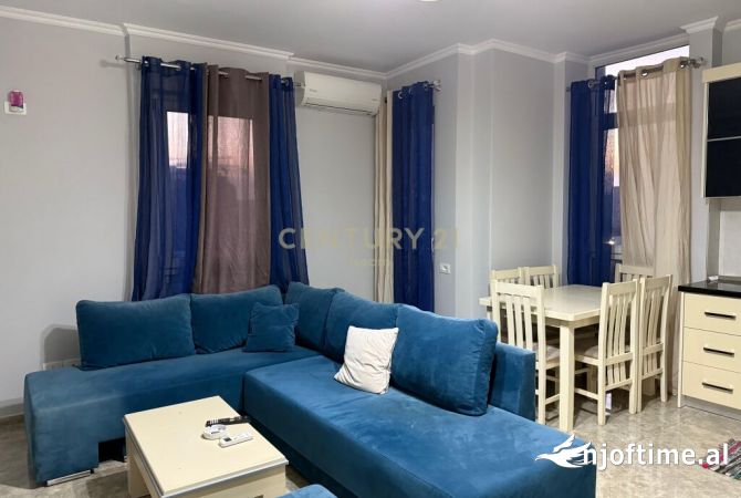 Shtepi me qera 2+1 ne Tirane - 650 Euro