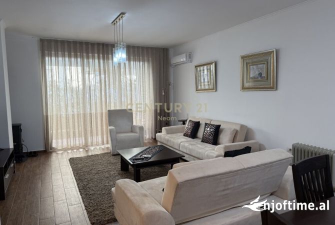 Shtepi me qera 2+1 ne Tirane - 650 Euro