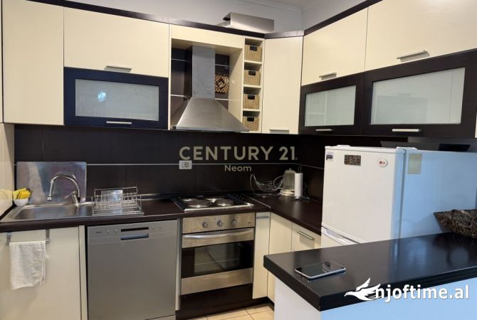 Shtepi me qera 2+1 ne Tirane - 650 Euro
