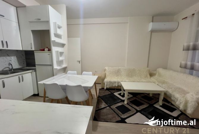 Shtepi me qera 3+1 ne Tirane - 600 Euro
