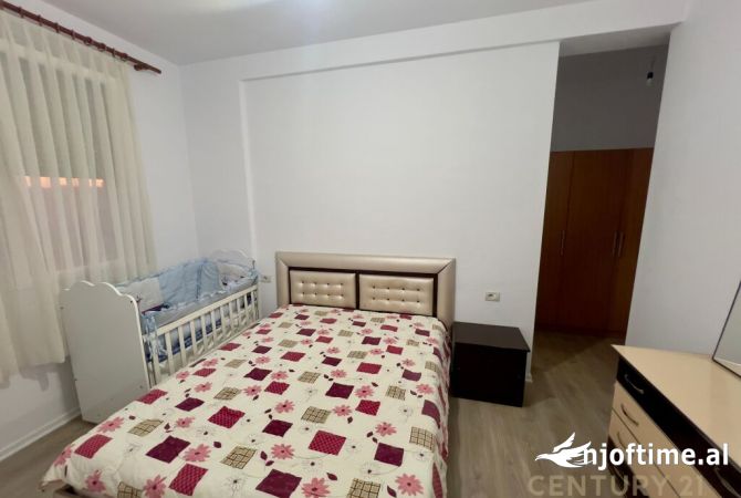 Shtepi me qera 3+1 ne Tirane - 600 Euro