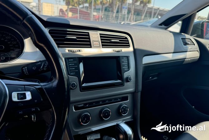 Cars for sale  in Tirana - 12,500 Euro