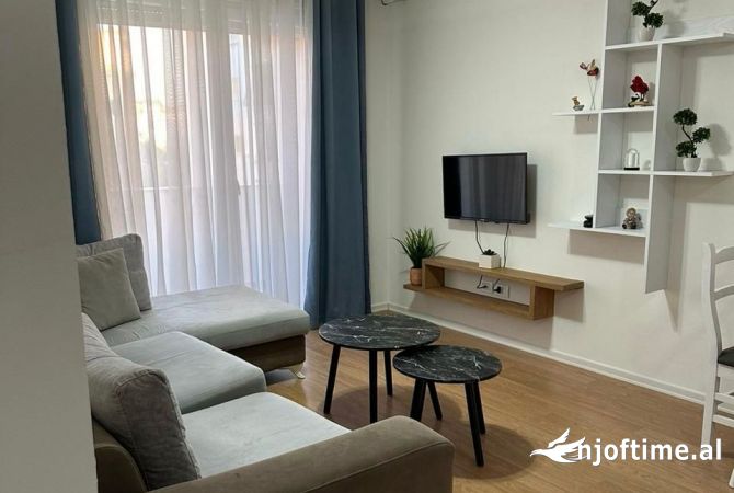 Shtepi me qera 1+1 ne Tirane - 500 Euro