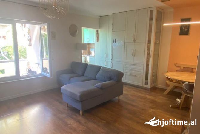 Shtepi me qera 2+1 ne Tirane - 500 Euro