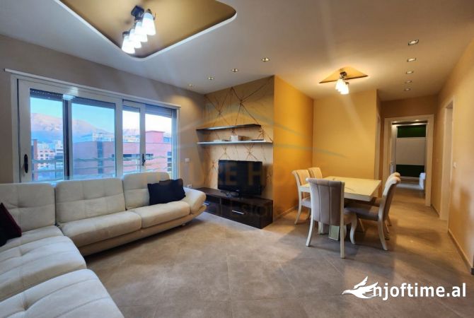 Shtepi me qera Apartament ne Tirane, 2+1, Mobilimi E mobiluar, Pagesa 800  Euro.