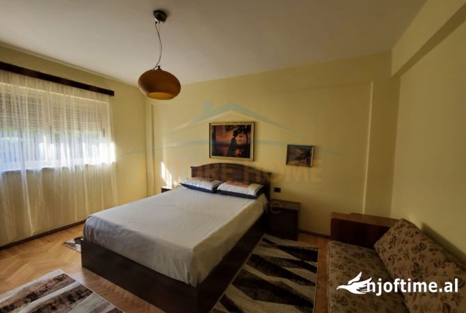 Shtepi me qera 2+1 ne Tirane - 500 Euro