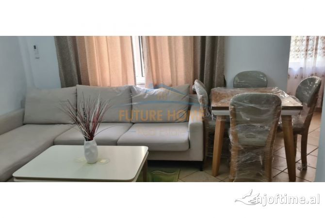 Shtepi me qera 2+1 ne Tirane - 490 Euro
