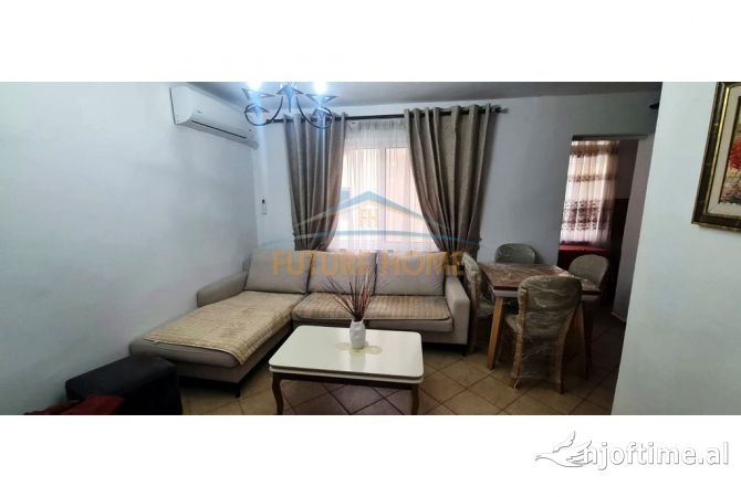 Shtepi me qera 2+1 ne Tirane - 490 Euro