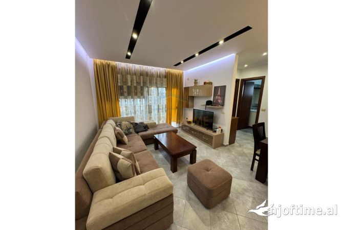 Shtepi me qera 2+1 ne Tirane - 500 Euro