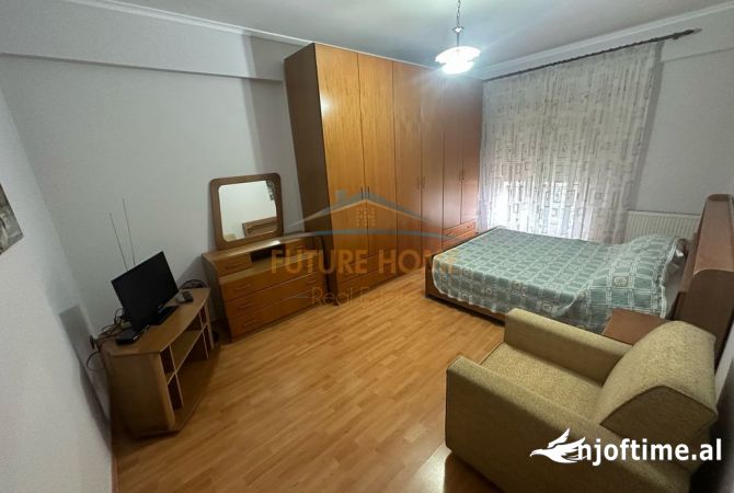 Shtepi me qera Apartament ne Tirane, 2+1, Mobilimi E mobiluar, Pagesa 600  Euro.