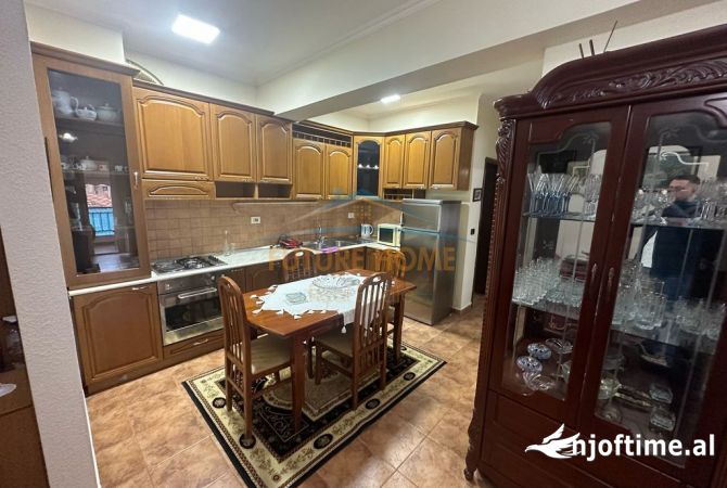 Shtepi me qera 2+1 ne Tirane - 600 Euro