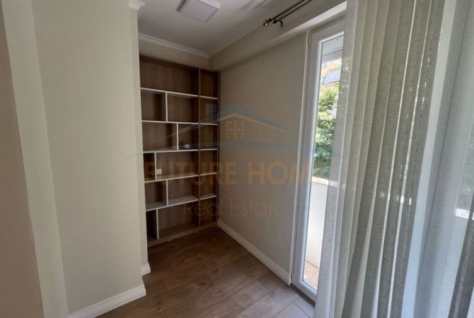 Shtepi me qera Apartament ne Tirane, 2+1, Mobilimi E mobiluar, Pagesa 700  Euro.