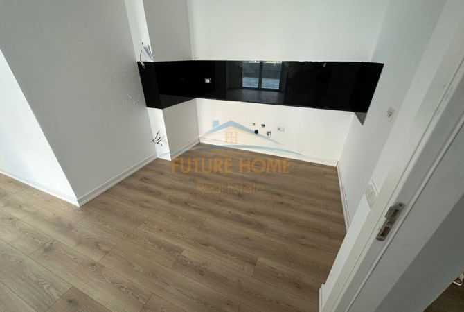 Shtepi ne shitje 2+1 ne Tirane - 300,000 Euro