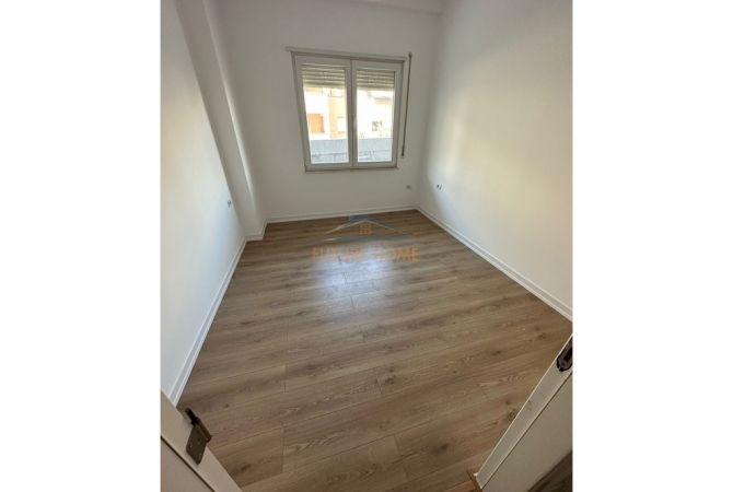 Shtepi ne shitje 2+1 ne Tirane - 300,000 Euro