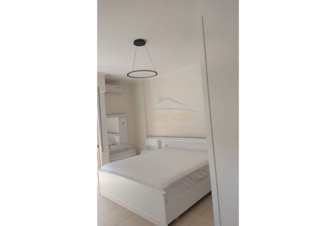 Shtepi me qera Apartament ne Tirane, 2+1, Mobilimi E mobiluar, Pagesa 750  Euro.