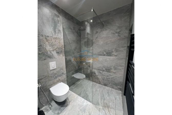 Shtepi me qera Apartament ne Tirane, 1+1, Mobilimi E mobiluar, Pagesa 650  Euro.