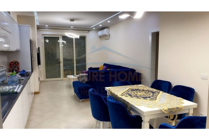 Shtepi ne shitje 4+1 ne Tirane - 203,000 Euro