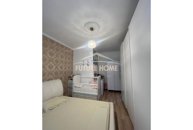 Shtepi ne shitje Apartament ne Tirane, 1+1, Mobilimi E mobiluar, Pagesa 105,000  Euro.