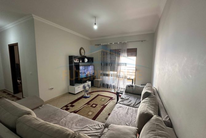Shtepi ne shitje 2+1 ne Tirane - 115,000 Euro