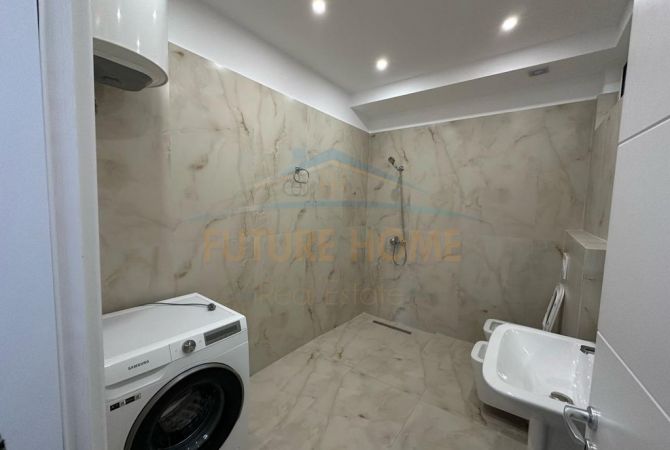 Shtepi ne shitje Apartament ne Tirane, 2+1, Mobilimi E mobiluar, Pagesa 270,000  Euro.